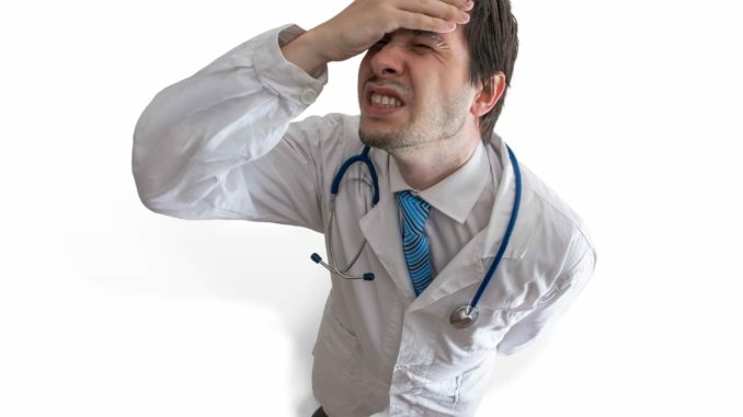 Why doctors make so many mistakes (that patients don’t know about) Why doctors make so many mistakes (that patients don’t know about)