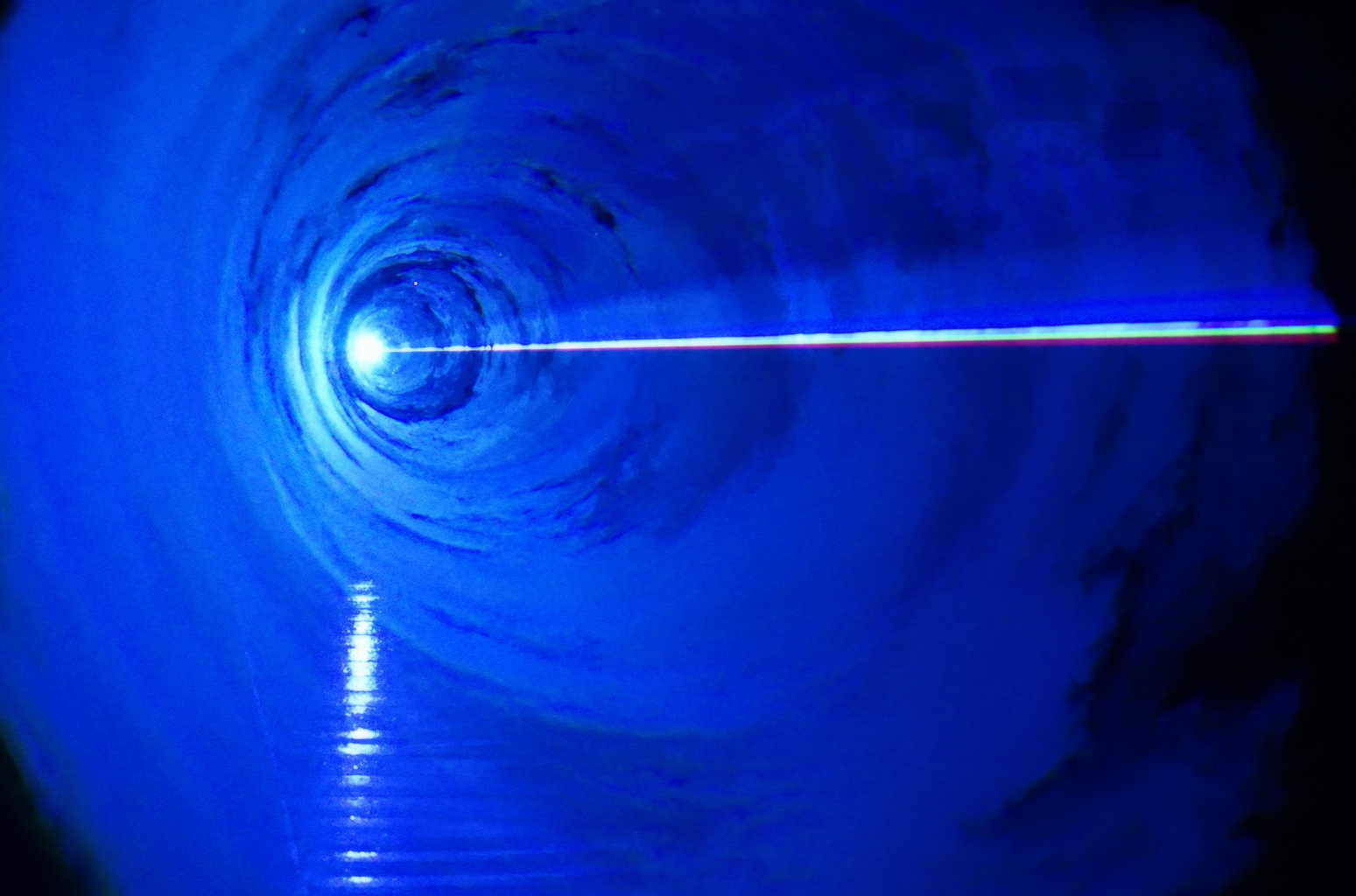 Why the male member benefits from blocking blue light Why the male member benefits from blocking blue light
