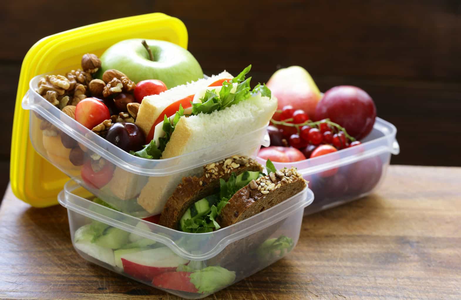Which diet is better: high fat or high carb? Which diet is better: high fat or high carb?
